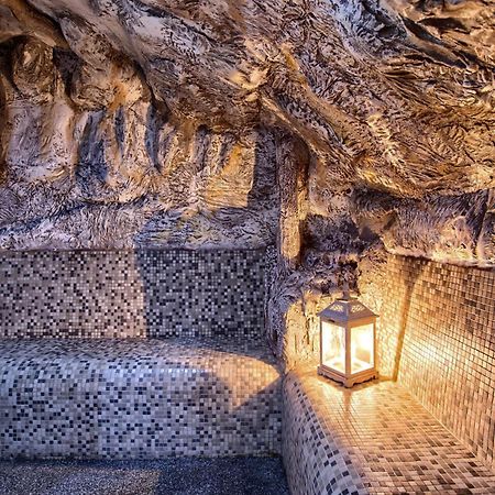 Penzion Zbojnicky Halas Tisovec Esterno foto